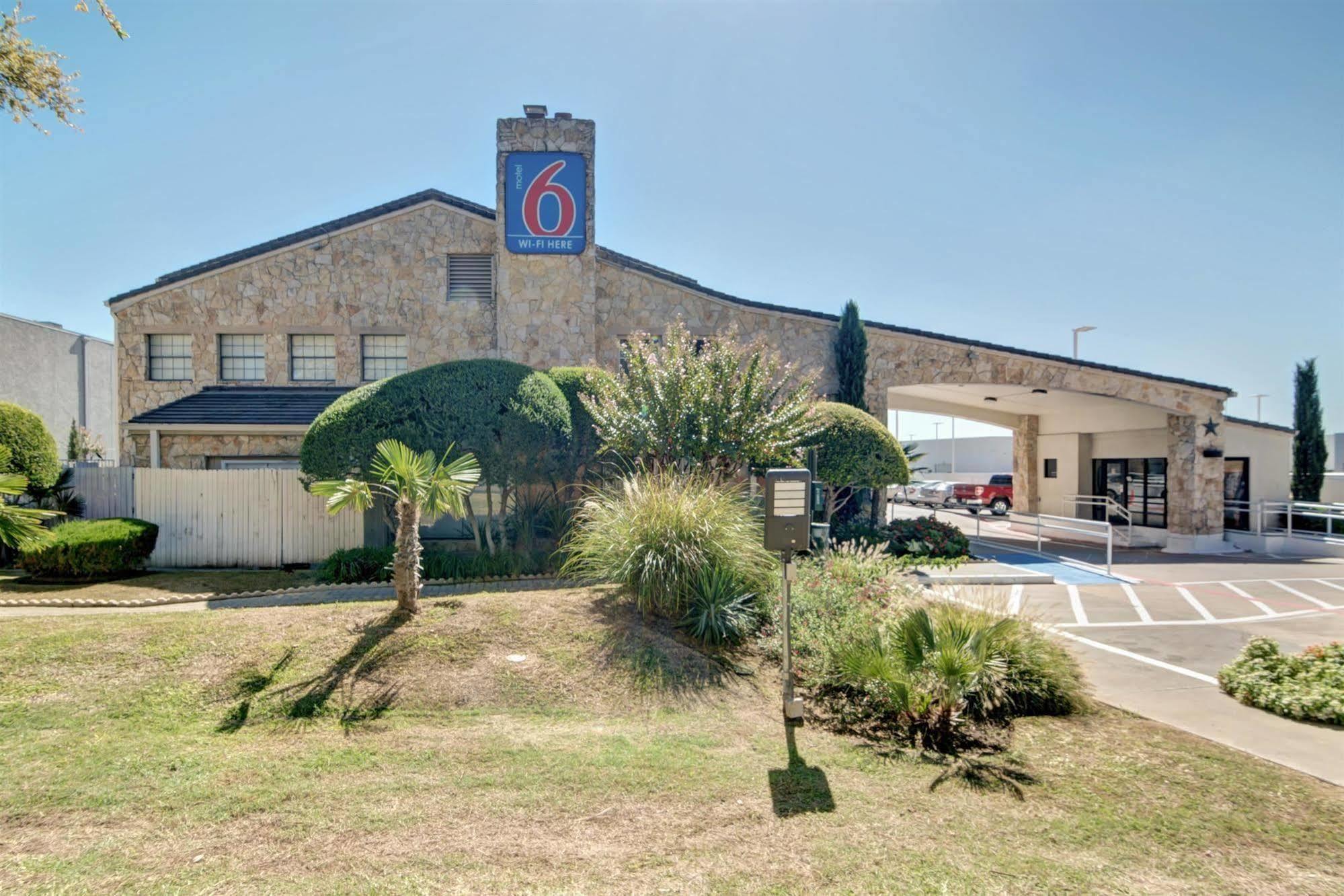 Motel 6-Dallas, Tx - Forest Lane Exterior photo